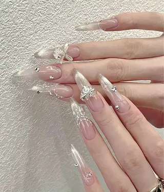 ネイル YK 美学院のネイルデザイン