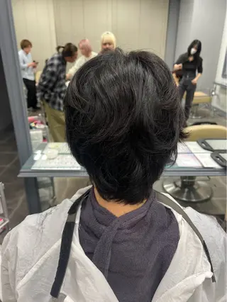 ショート アートラッシュフォーヘア所属・柴田 新菜のヘアスタイル