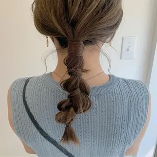 ミディアム ヘアアレンジ MARU レイヤー/パーマのヘアスタイル