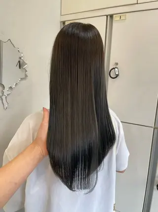 ロング カラー HAIR&MAKE  EARTH若葉台店所属・ICHIRI" 艶カラー/縮毛矯正のヘアスタイル
