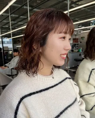 ミディアム パーマ ダブルカラー/ ケアブリーチ/クニトのヘアスタイル