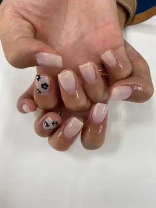 ネイル Basic町田本店 EMIRIのネイルデザイン