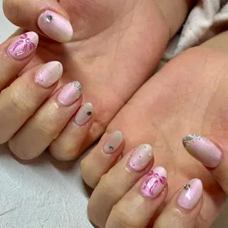 ネイル ジェヌインネイル 間宮のネイルデザイン