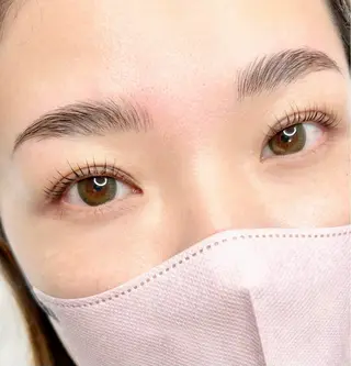 アイブロウ GLOW LASH所属・根本 鈴子のマツエク・マツパデザイン