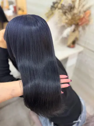 セミロング カラー 🩶mana🩶艶髪 /カラーオンカラーのヘアスタイル