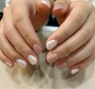 ネイル gratify心斎橋 松本のネイルデザイン