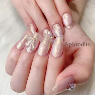 ネイル Aphrodite パラジェル認定サロンのネイルデザイン