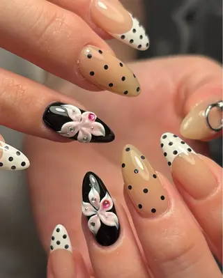 ネイル 川畑 朱華のネイルデザイン