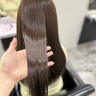 ロング パーマ 縮毛矯正リピート90 %超/髪質改善/井口のヘアスタイル