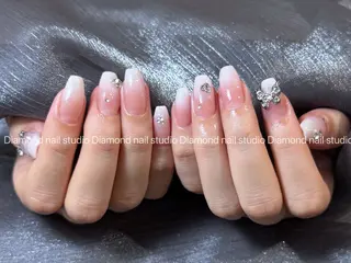 ネイル HIKARI 🌞のネイルデザイン