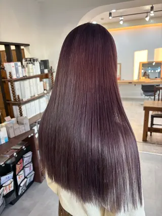 ロング カラー 黒川 綾音のヘアスタイル