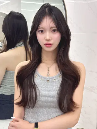 ロング のり🐼顔まわり/ 韓国/レイヤーカットのヘアスタイル