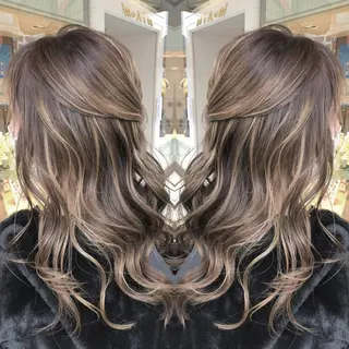 ロング カラー _ WHITE三宮店のヘアスタイル