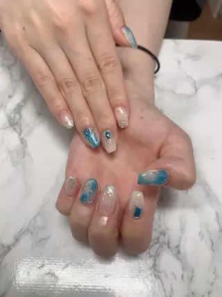 ネイル はな💎ネイル ワンホン、長さ出しのネイルデザイン