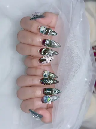 ネイル Mio_ Noiranailのネイルデザイン