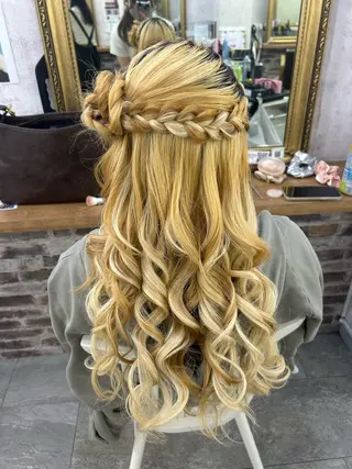 ヘアアレンジ 武田 比奈のヘアスタイル