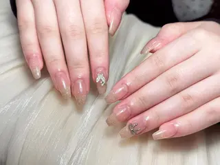 ネイル Lumina _MIO研修のネイルデザイン