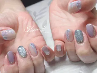 ネイル 芦辺 香奈のネイルデザイン