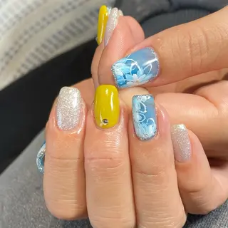 ネイル Flore (フロール)の眉毛・アイブロウイメージ