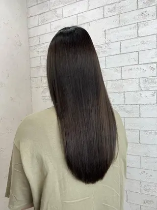ロング カラー 🪽髪質改善ストレー ト🤍美羽🤍のヘアスタイル