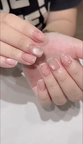 ネイル LETHI LINHのネイルデザイン