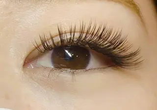 ネイル マツエク・マツパ SINCERELY シンシアリー🌈のネイルデザイン