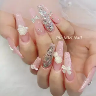 ネイル Pio Mielのネイルデザイン