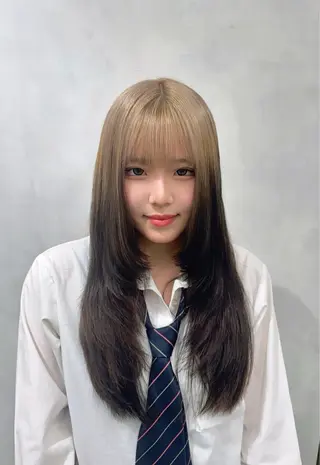 ロング カラー 透明感カラー✨艶髪 制作🌱山根あゆみのヘアスタイル