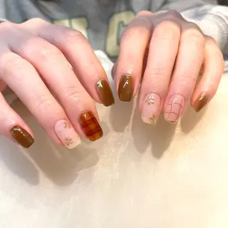 ネイル 新井 ひなののネイルデザイン