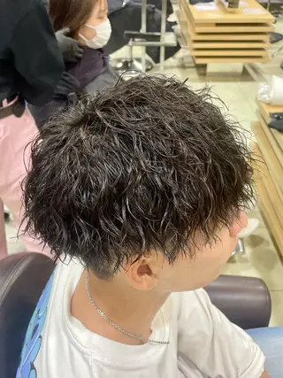 パーマ メンズ レイヤー/スパイキー ショート/坂本翔のヘアスタイル