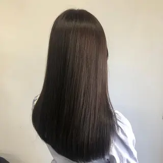 ロング Ella所属・nana【艶髪】/ レイヤー/縮毛矯正のヘアスタイル