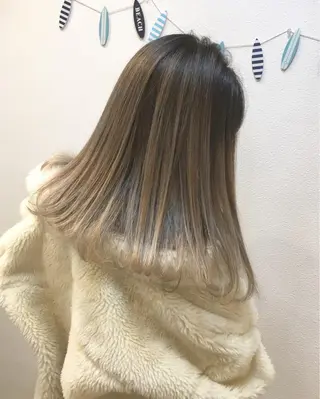 セミロング カラー ショート、ボブ シマダマサトのヘアスタイル