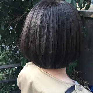 ショート カラー THE DAY所属・AKI HASHIMOTOのヘアスタイル