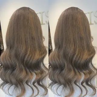 ロング 🍒しの🍒 ハイトーン/カットのヘアスタイル