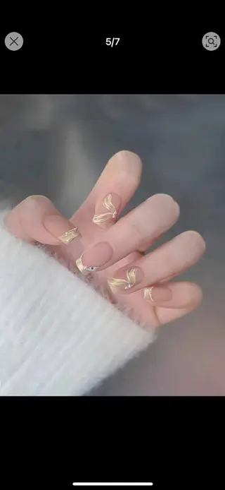 ネイル ヒナネイルサロン所属・Hina ネイルサロンのネイルデザイン