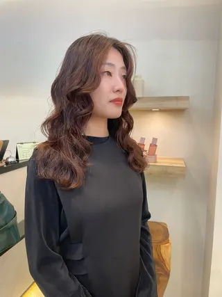 ロング パーマ apish 夏琳のヘアスタイル