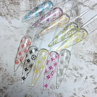 ネイル preciosa.nail所属・久場 晴美のネイルデザイン