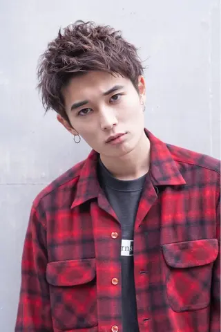 ショート カラー hao所属・西山 頌太のヘアスタイル