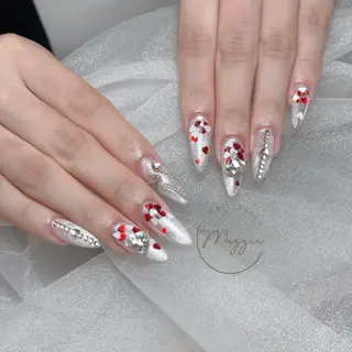 ネイル Maggie Nail🦩のネイルデザイン