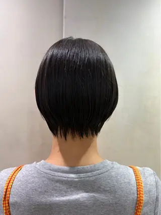 ショート カラー 川崎 唯華のヘアスタイル