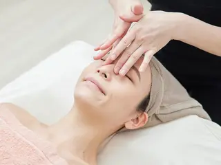 ボディ&フェイシャルサロン Vierouge所属・肌質改善・美肌サロン ヴィエルージュのエステ・リラクイメージ