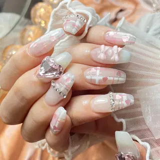 ネイル 23時まで❤︎韓国、 ワンホンネイルのネイルデザイン