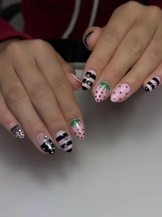 ネイル ZHU_ STUDIOのネイルデザイン