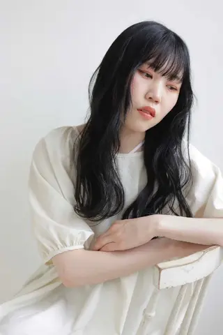 カラー 束感まつぱ🥑🤍 NATUKI🤍のマツエク・マツパデザイン