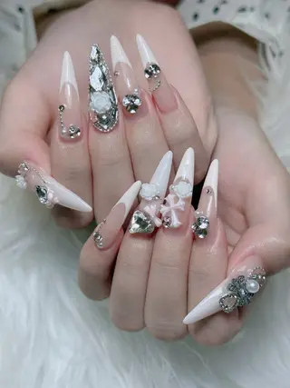 ネイル Lumi Nailのネイルデザイン