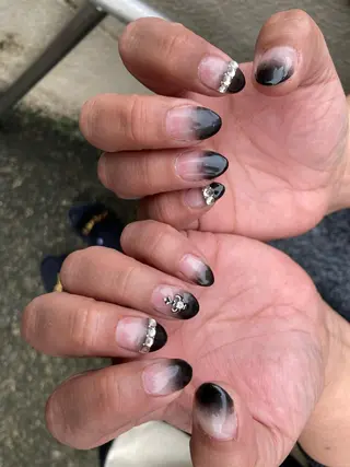 ショート ネイル ✴︎ Delightのネイルデザイン