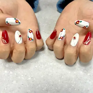 ネイル ステラ marikominoのネイルデザイン