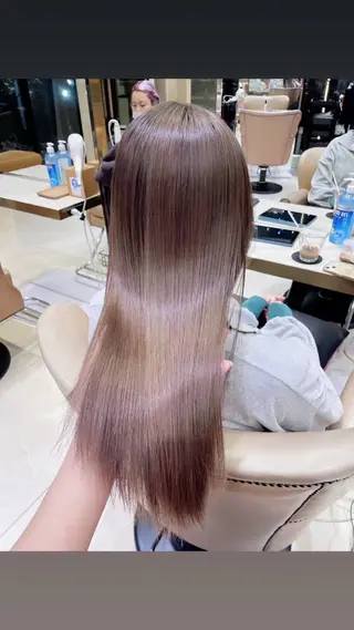 ロング 【くせ毛解消】縮毛 髪質改善✨たくみ✨のヘアスタイル