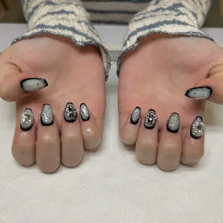 ネイル SOARE TADAのネイルデザイン