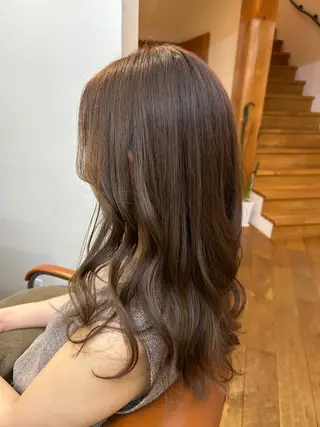 カラー 坂崎 千帆のヘアスタイル